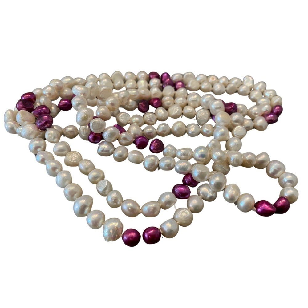 59" Continuous Freshwater Pearl Necklace – White and Fuchsia Baroque Pearls – Lo
